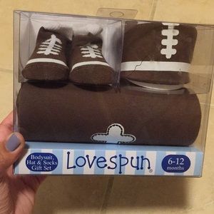 Lovespun football gift set!